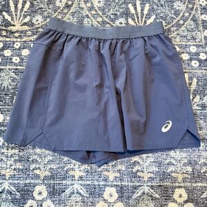 ASICS Women’s Size Medium Running Flat Front Blue athletic shorts